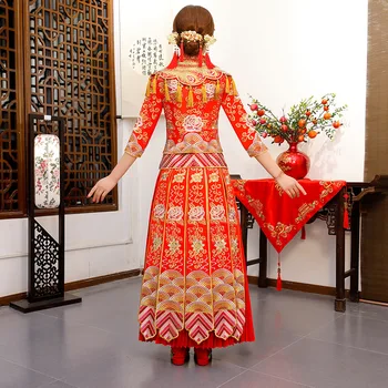 Chinês Tradicional Vestido de Noiva Cheongsam vermelho Longo Solta Vintage Dragon Phoenix Roupas Orientais Colares de Noiva Tradit